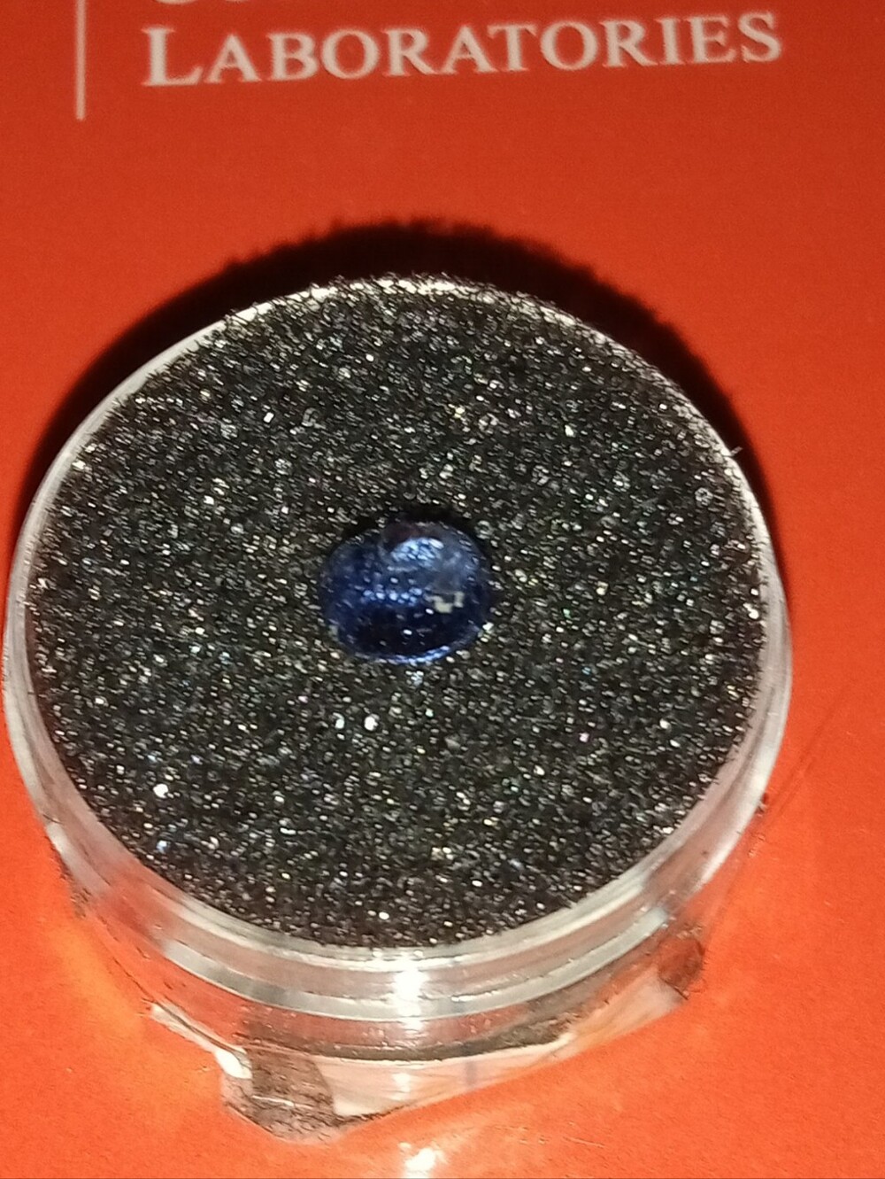 CGL Certified Heat Only 1.37ct Oval Blue Sapphire - Picture 9 of 11